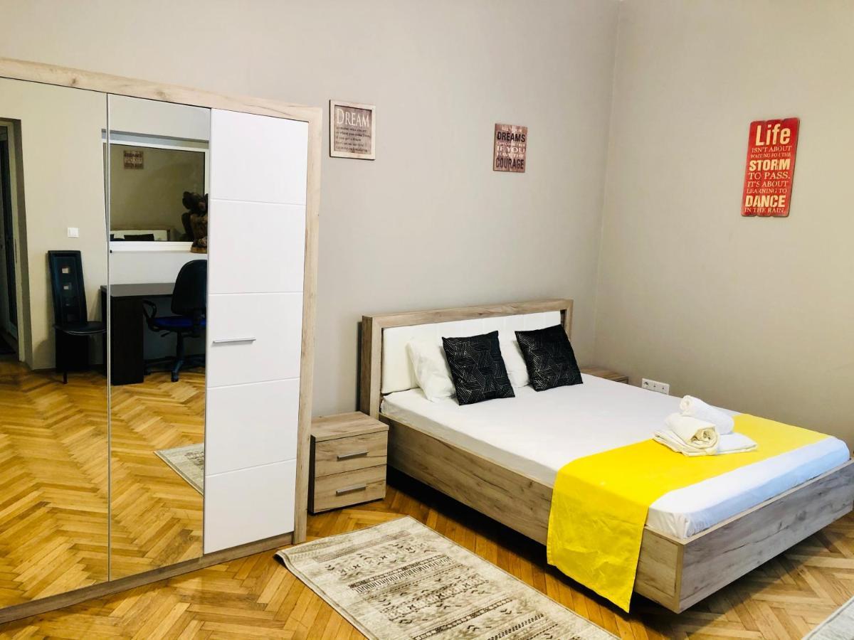 Ultra-Central Apartment Just In Union Squere Temešvár Exteriér fotografie